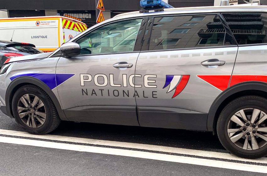  Un jeune dans le coma après une collision avec une voiture de police