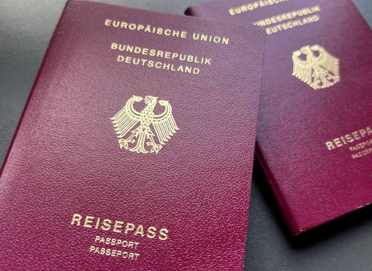  L’Allemagne facilite l’obtention de la nationalité pour stimuler l’immigration qualifiée