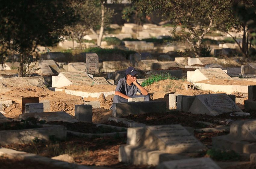  A Gaza, l’armée israélienne profane des tombes