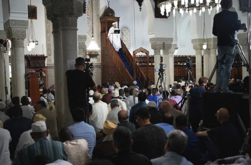  Fin des imams détachés dans les mosquées : entre autonomie et adaptation budgétaire